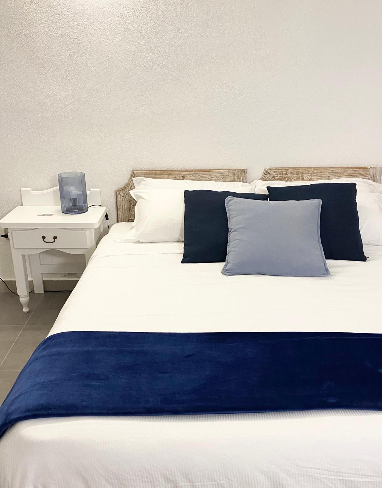 Cala Reale Rooms Marinella Marinella  Bagian luar foto